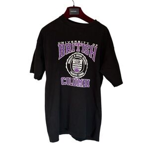 Vintage University of BC T-Shirt Size L/XL
